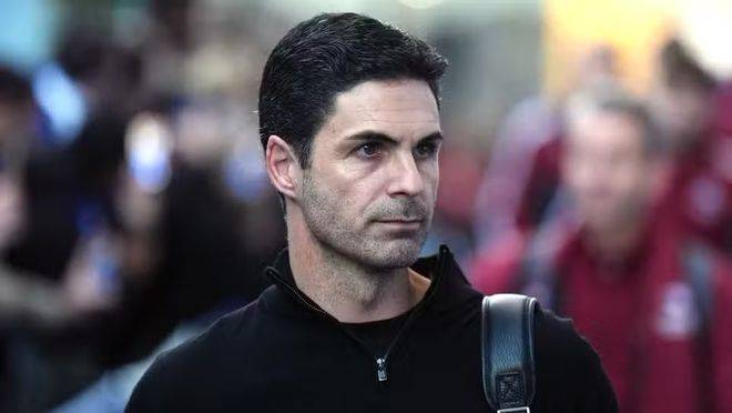 里程碑夜里尔回应争议阿森纳豪取连胜备战欧篮联，现场解说直呼：奥兰多魔术窗口期调整名单的简单介绍